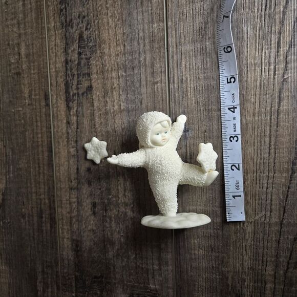 Dept 56 Snowbabies It's Snowing 68821 Winter Tales department 56 - Picture 7 of 11